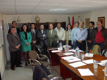 Miguel Garcia, Fernando Corroto, Silvia, Juan Pablo Mateos, Juan Jose Delgado, Antonio de la Rosa, Jose Cobano, Maria fernanda, Juan Antonio Franco, Luis Carrión, Francisco Paniagua y Jaime Gerbolés, durante la reunión de COVEPRES el pasado 10 de febrero