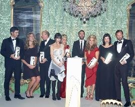 La gala fue presentada por Imanol Arias y la directora de la revista