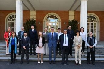 Sánchez se reúne con líderes del pueblo gitano en su día internacional