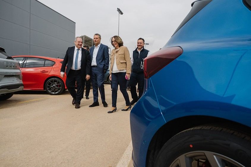 Industria entrega 45 millones en ayudas a 10.000 solicitantes del Plan Reinicia Auto+