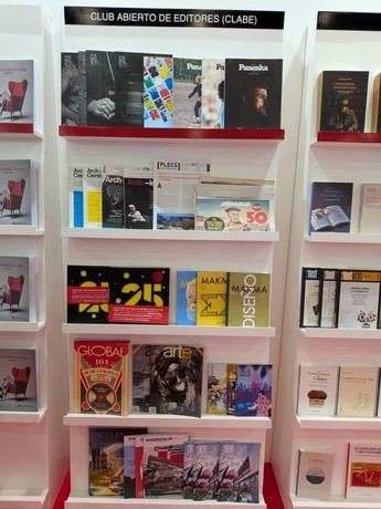 CLABE debuta en la FIL de Guadalajara con sus revistas culturales