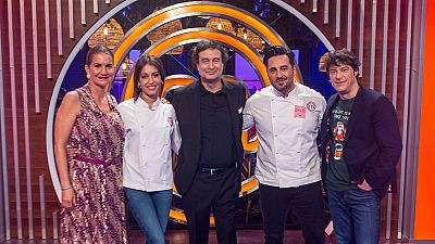 Aspirantes de 'MasterChef 13' organizan viaje culinario con Bustamante y Abouk