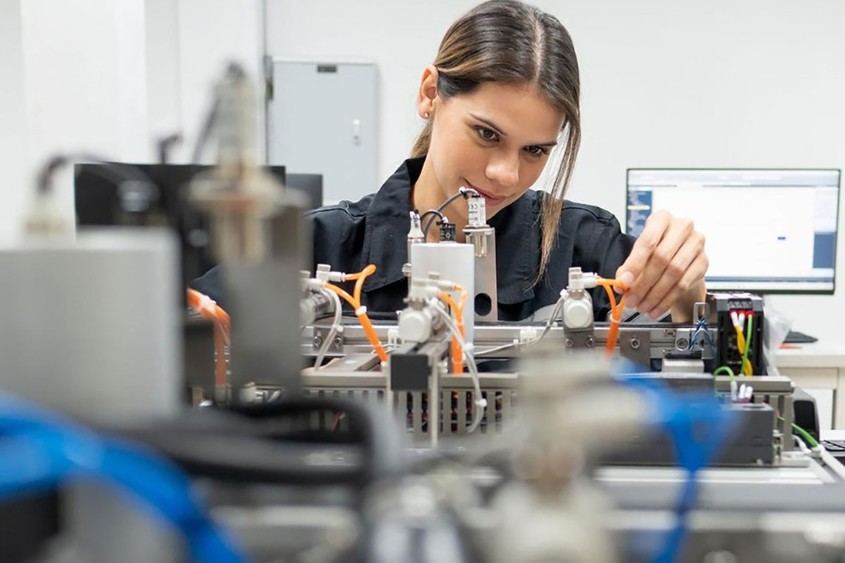 España incrementa su inversión en I+D+I a niveles históricos