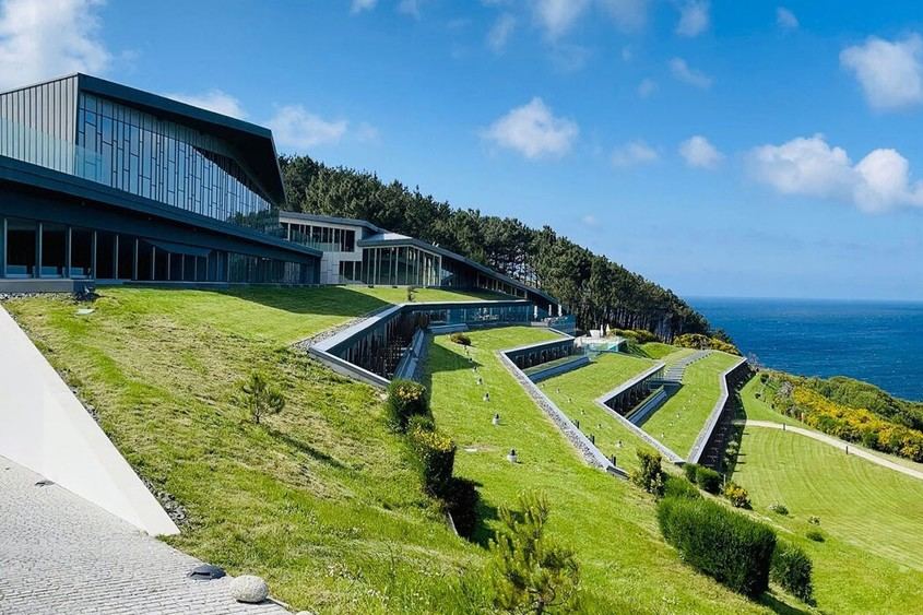 El empleo turístico alcanza 2,85 millones de afiliados tras un crecimiento del 3,5% en octubre