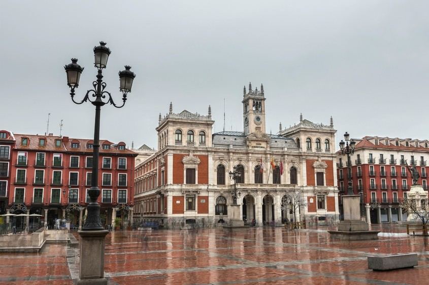 El gasto de turistas internacionales en España alcanza los 23.500 millones de euros en el primer trimestre de 2025