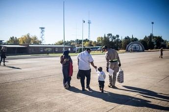 España evacúa a 19 menores heridos de Gaza para atención médica