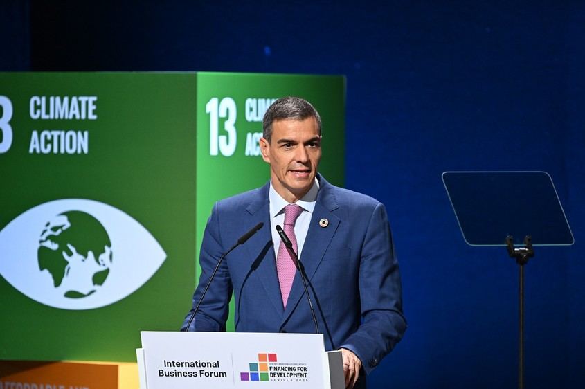 Sánchez destaca la unión de rentabilidad, sostenibilidad y justicia social en el desarrollo económico de España