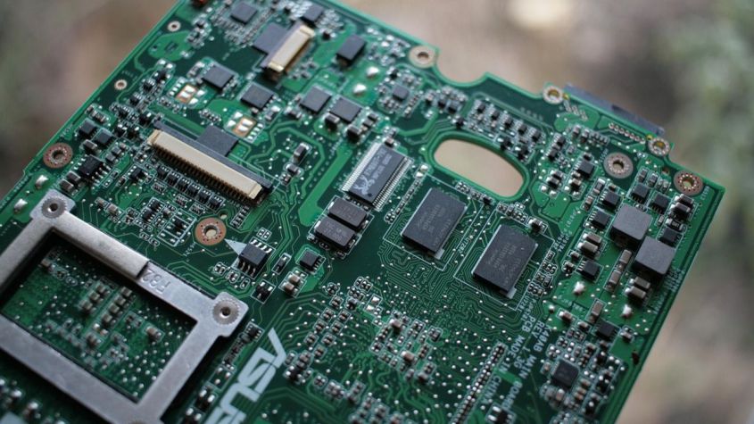 Gobierno neerlandés asume control de empresa de chips china para proteger su seguridad económica