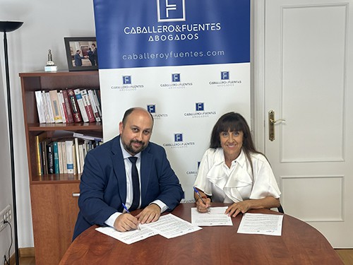 Convenio de asesoría legal para periodistas en Ciudad Real