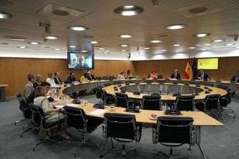 Casi toda la población de España tiene acceso a servicios financieros