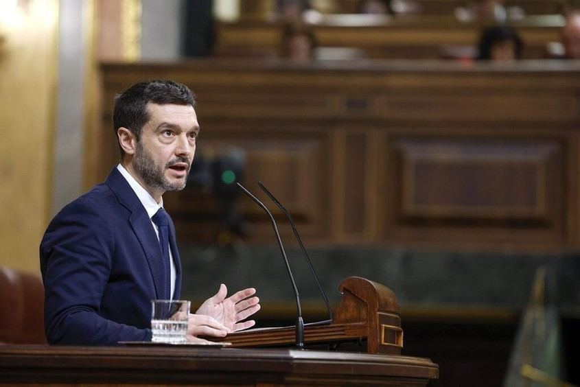 El Congreso aprueba una ley para proteger a los consumidores de spam y gastos ocultos