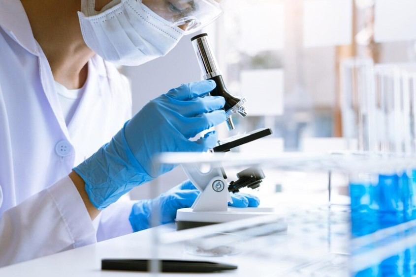 El MICIU destina 123 millones de euros para contratar a 900 investigadores en universidades españolas
