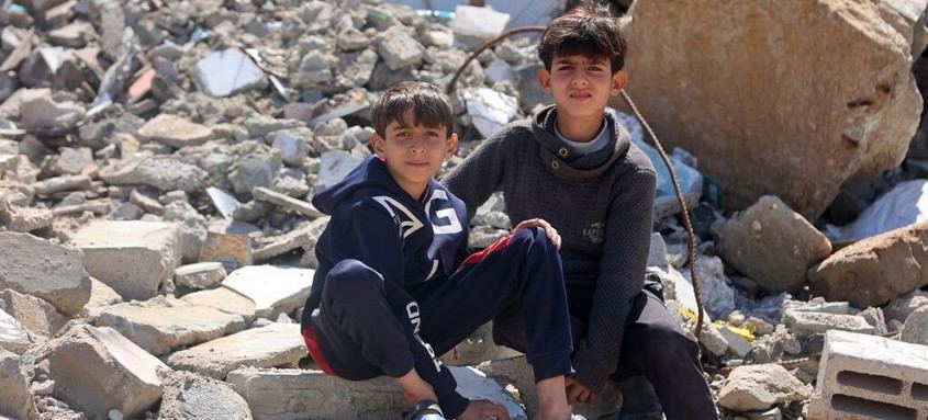 Regreso doloroso a Gaza: palestinos vuelven a hogares destruidos mientras la ONU pide ayuda urgente