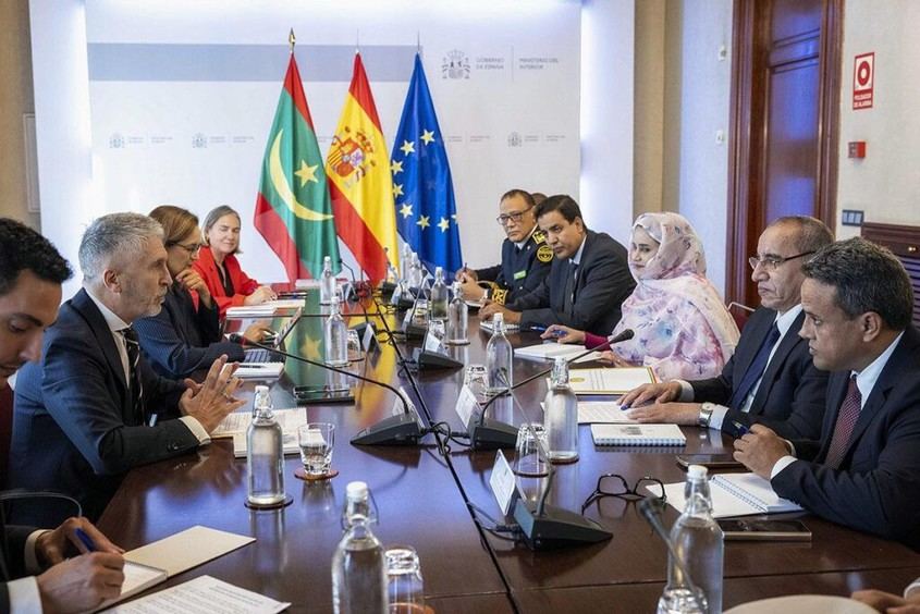 Grande-Marlaska destaca la colaboración de Mauritania en la lucha contra el tráfico de personas