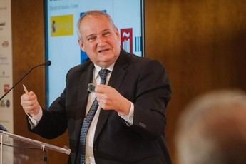 Hereu presenta 15 millones en ayudas para mejorar la eficiencia energética turística