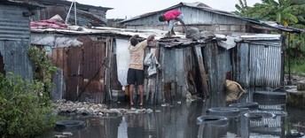 Huracán Melissa causa 24 muertes y agrava la crisis en Cuba y Haití por sanciones