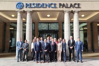 Jordi Hereu lidera reunión en Bruselas sobre industria electrointensiva europea