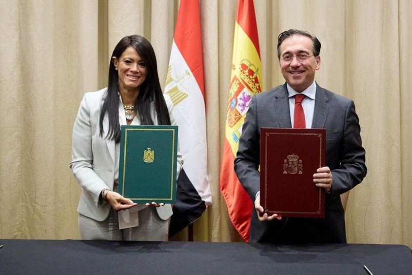 Albares y Egipto sellan alianza para el desarrollo sostenible 2025-2030 en El Cairo