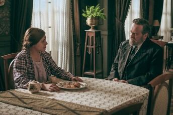 Elena se entera del peligro que representa su suegro en 'La Favorita 1922'