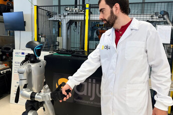 ROCCA valida tecnología para sincronizar robots con sus gemelos digitales
