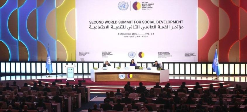 Líderes globales firman la Declaración de Doha para avanzar en desarrollo social