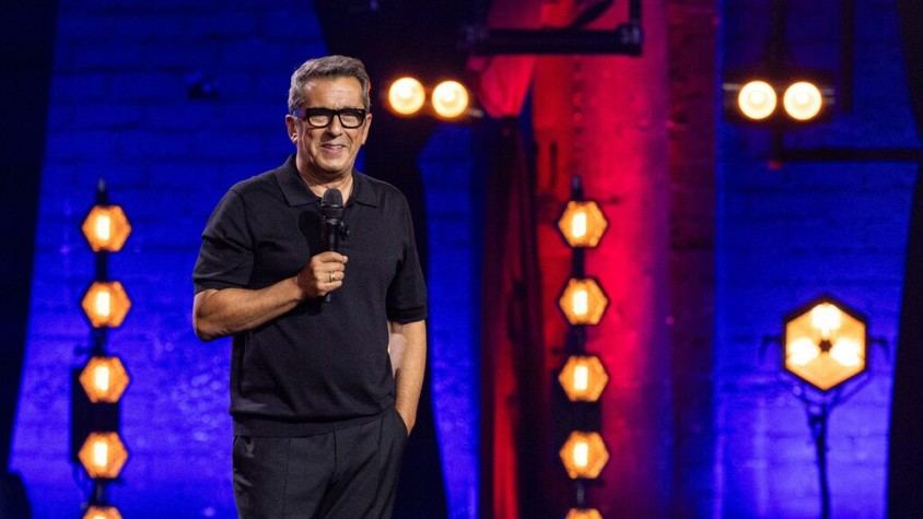 Andreu Buenafuente aborda temas actuales en 'Futuro imperfecto'