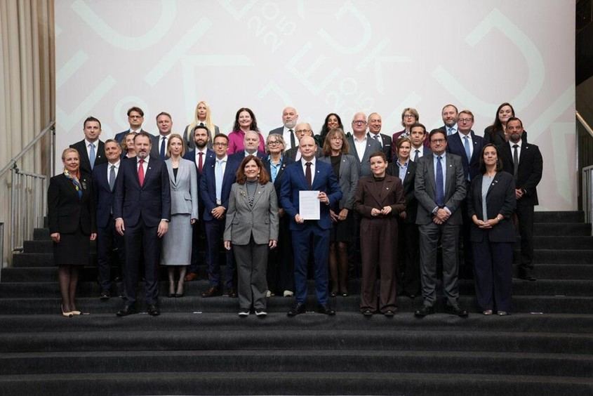 Óscar López aboga por la diversidad cultural y la información veraz en Europa para fortalecer la democracia