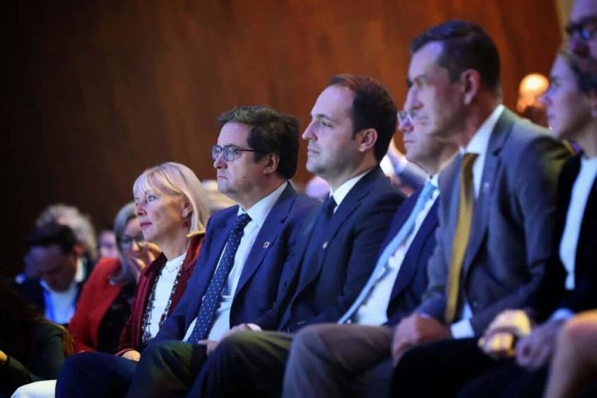 Óscar López aboga por inversión europea para lograr soberanía digital