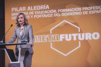 Pilar Alegría destaca la educación como defensa contra la desinformación en Metafuturo 2025