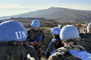 Robles reafirma el compromiso de España con Líbano y la ONU durante su visita