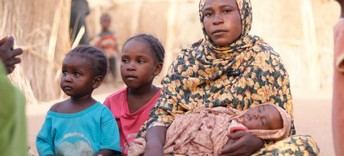 Crisis humanitaria en Sudán: niños de El Fasher sufren tras 500 días de asedio