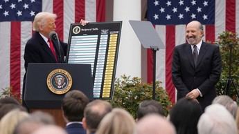 Trump lanza aranceles globales y declara guerra comercial a Europa y China