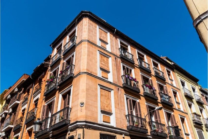 Airbnb eliminará anuncios de pisos turísticos sin registro en España
